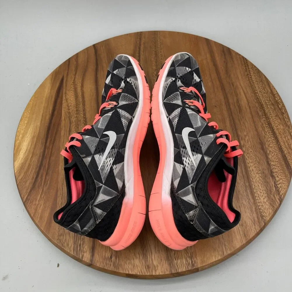 Nike free tr